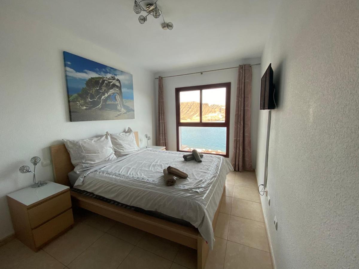 Апартаменты Four Seasons - Playa Del Cura Плая-дель-Кура Экстерьер фото