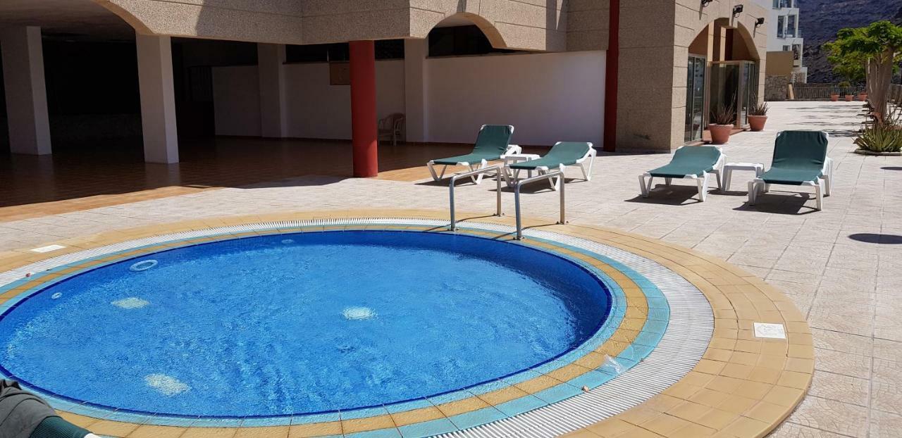Апартаменты Four Seasons - Playa Del Cura Плая-дель-Кура Экстерьер фото